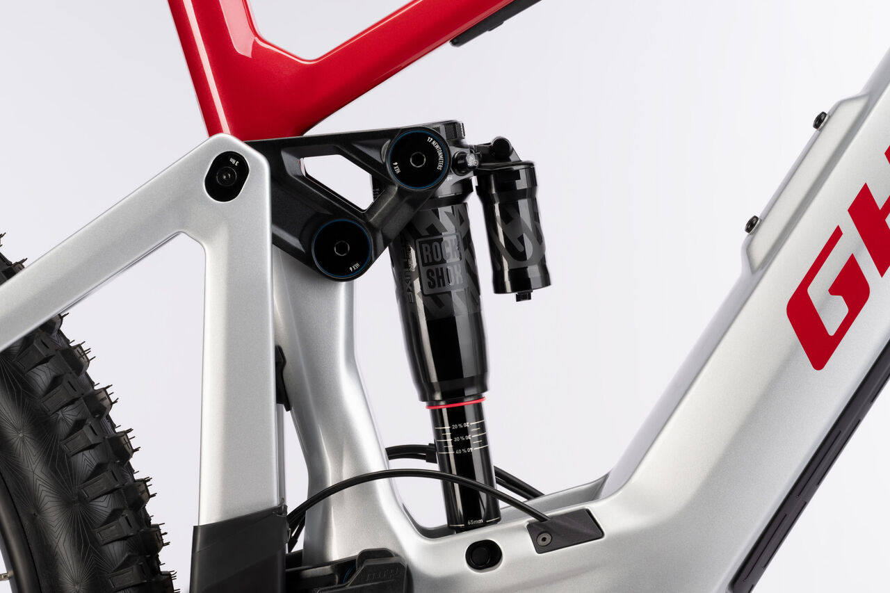 E-RIOT ADVANCED - CARBON